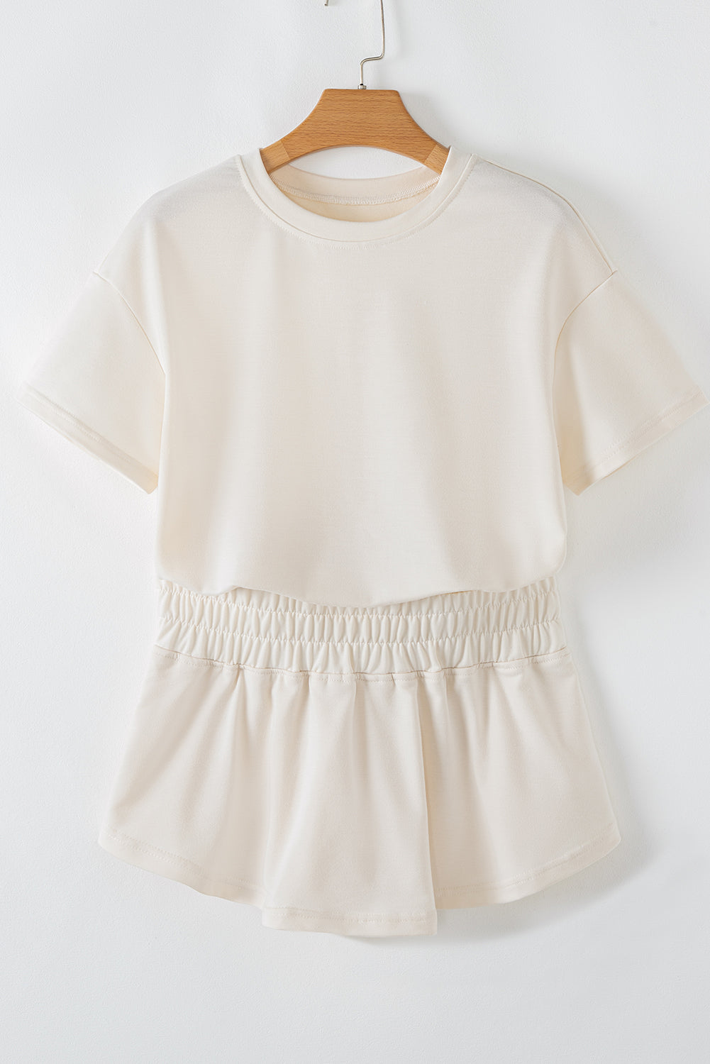 2pcs Cropped Tee and Ruffle High Waist Skort Set- Black, Beige, Blossom
